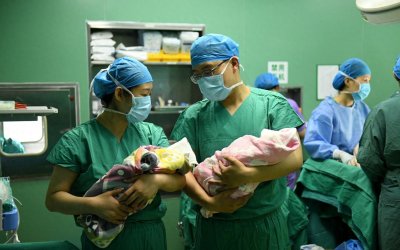 ​多地出生人口“反弹”，如何保持这一趋势？| 新京报专栏