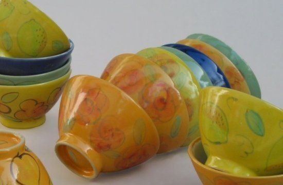 彩色盘子对人体有害,带颜色的盘子有危害吗图3