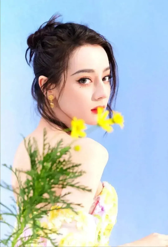 迪丽热巴走性格路线杀疯了，人间富贵花我只服她！