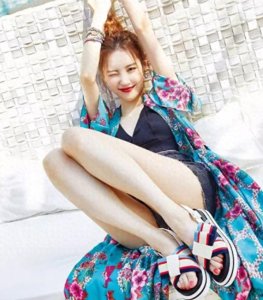 ​“南韩腿精”宣美，110cm的吸睛美腿又长又细，美腿秘笈送给你