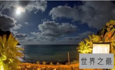 ​全球最唯美十大露天电影院，边洗澡边看电影？
