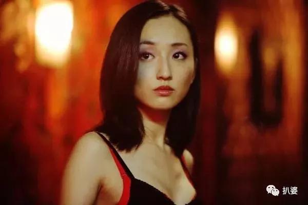 他是被陈意涵甩的最惨的前男友，如今逆袭娶了个视后