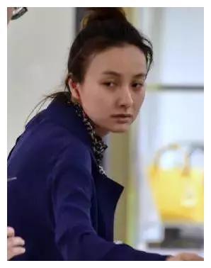 吴昕被拍到丑照后的一脸真诚，也许这就是她和沈梦辰最大的区别吧