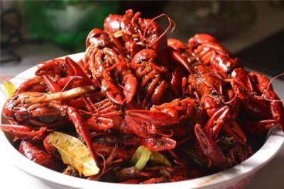 ​在我国的外国人感叹：小龙虾是入侵中国最失败的生物