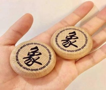 ​穿越火线 乱入的废枪COP-357 华而不实的沙漠之鹰