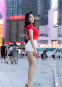​130斤的蒋娉婷魅力何在？生活照曝光，竟能迷倒众多男士？