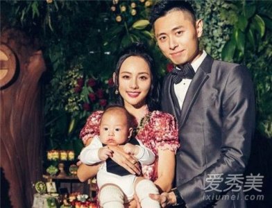 ​张嘉倪老公买超是假富二代吗？买超王思聪是好友吗？