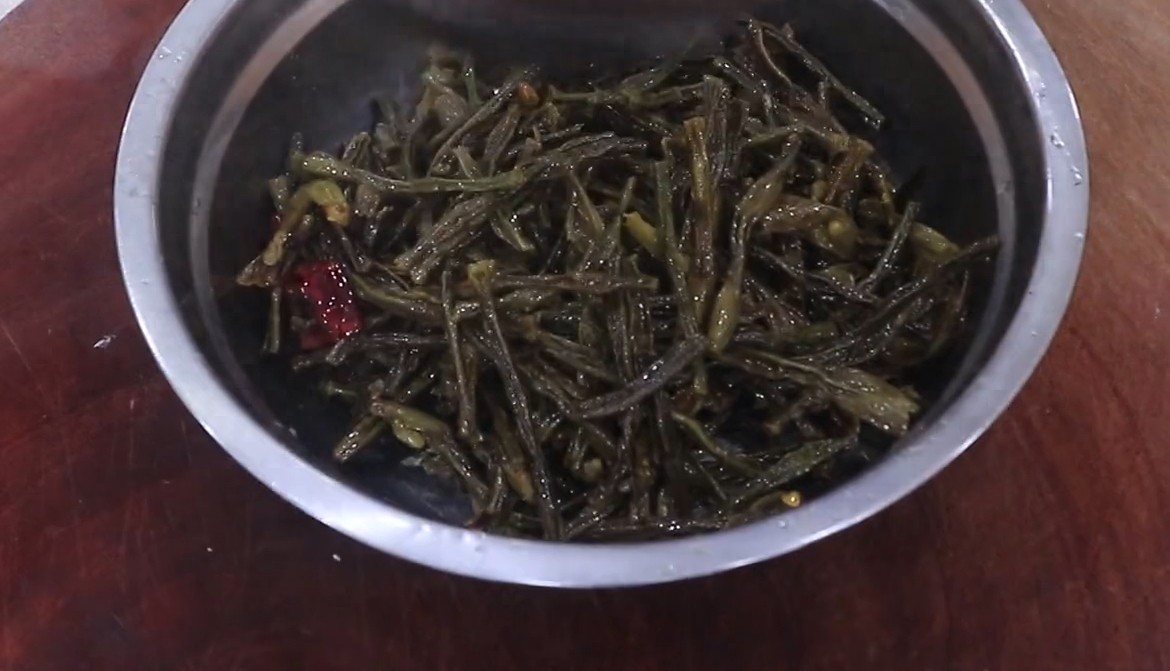 这才是扣肉的地道做法，厨师长的烹饪技巧高，好吃不油腻，真香