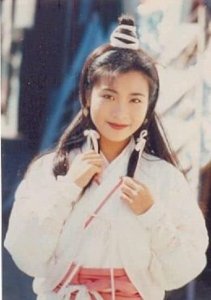 ​简佩筠个人资料写真作品