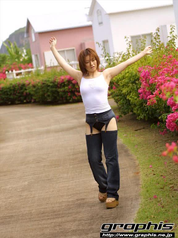 小室友里个人资料写真作品