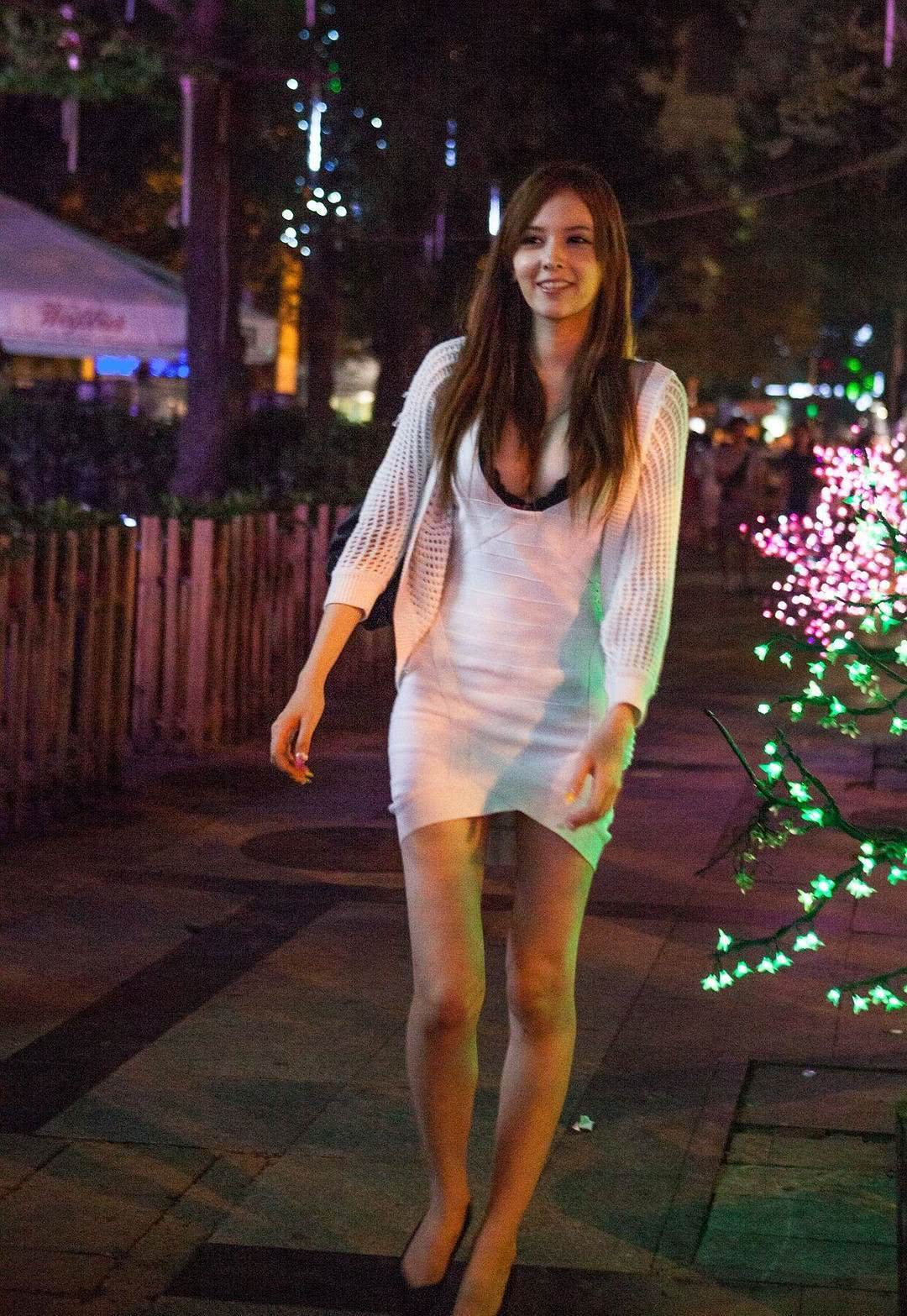 泷泽萝拉个人资料写真作品