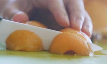 枇杷泡蜂蜜要去核吗,枇杷果的吃法?图4