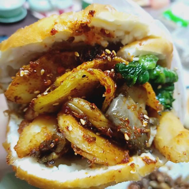 一共有特色面食30种(西北8种特色油炸面食)(8)