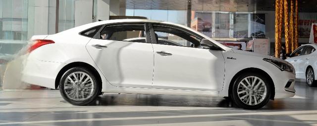 汽车挡风玻璃怎么修复-