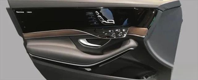 颠覆性设计，大尺寸中控触控屏，全新奔驰S级实车曝光-