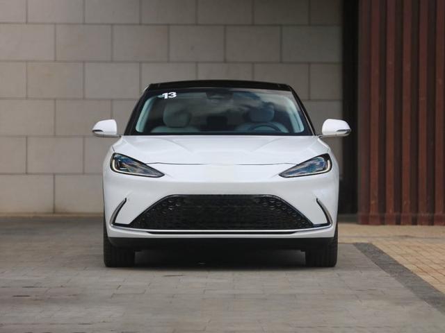 极狐 阿尔法S(ARCFOX &alpha;S)纯电动落地多少钱？极狐 阿尔法S(ARCFOX &alpha;S)购车价-