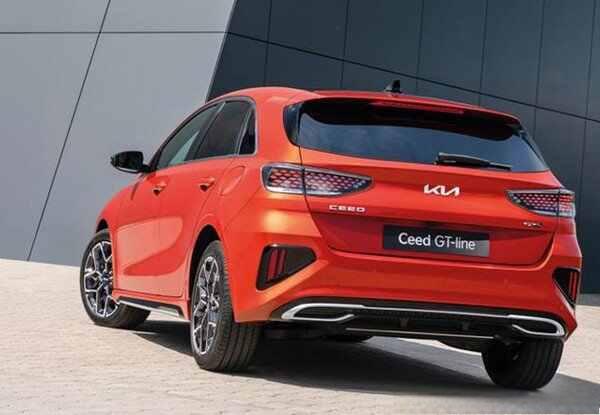 起亚Ceed年底亮相发布，入门搭1.5T发动机-