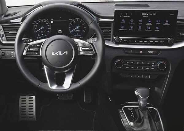 起亚Ceed年底亮相发布，入门搭1.5T发动机-