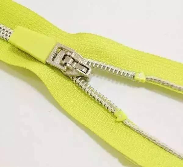 如何修复坏掉的拉链？教你一个小妙招-