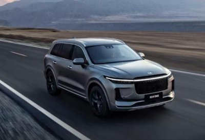 ​汽车保险杠在哪？汽车保险杠划痕如何处理？