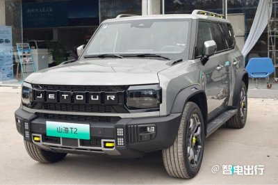 ​奇瑞官宣：旅行者混动预售18.49万起！油耗大降，贵4.5万值吗