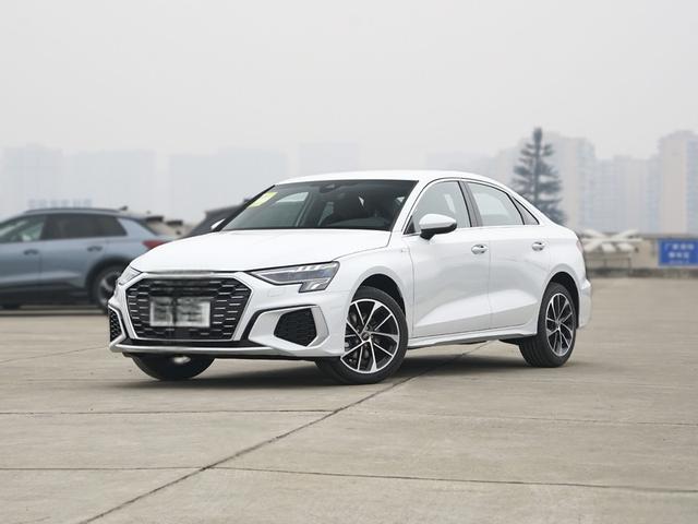 奥迪a3两厢车落地价要多少?-