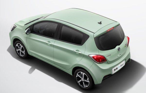 长安奔奔新能源E-Star2025款多少钱？长安纯电动奔奔价格表-