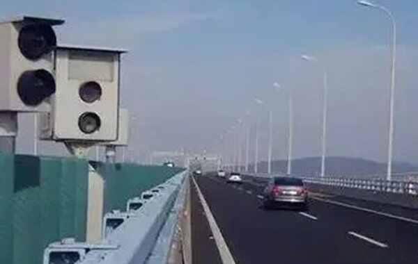 抓拍是什么意思？抓拍摄像头有几种-