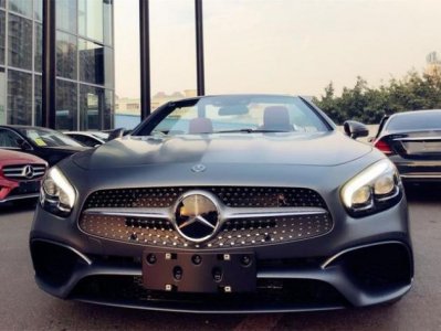 ​SL400：它曾是一台落地超过100万的奔驰双门跑车