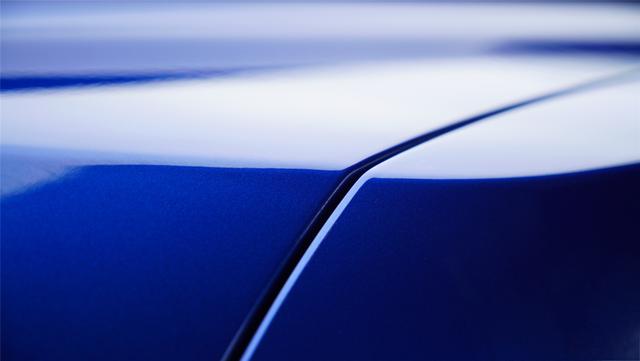 贴一套XPEL车衣大概需要多少钱？-