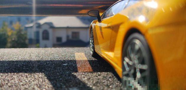 【我的Z+态度】1:18奥拓兰博基尼盖拉多LP560车模评测-