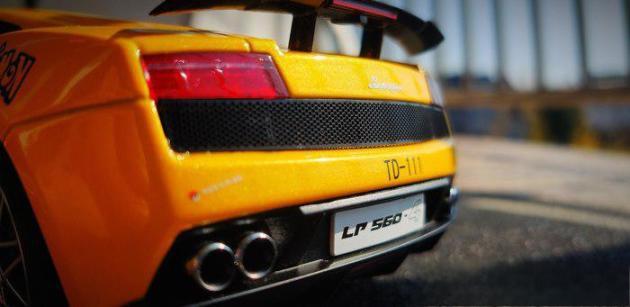 【我的Z+态度】1:18奥拓兰博基尼盖拉多LP560车模评测-