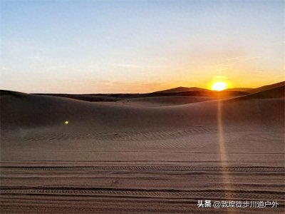 ​穿越罗布泊的最佳时间