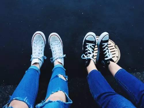 匡威最帅的休闲鞋(最经典才最时髦)(2)