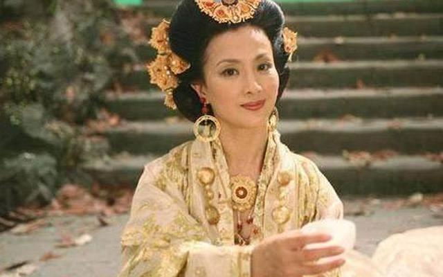 西游记女神仙排行，观音垫底孔雀第三，第一能顷刻间毁天灭地