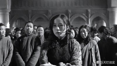 ​解密“老虎凳”酷刑：慰安妇遭绑架受尽折磨，身躯90度受刑