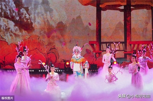 中国五大戏曲剧种之一《黄梅戏》