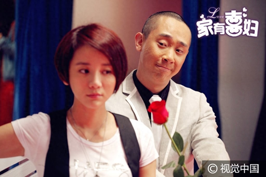 电视剧《家有喜妇》央视八套热播 袁姗姗、贾乃亮主演