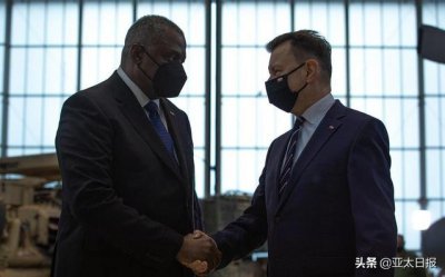 ​都是千年狐狸，跟我玩什么聊斋