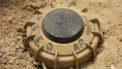 ​世界十大禁用武器排名，核武器排不上前三，有些武器闻所未闻