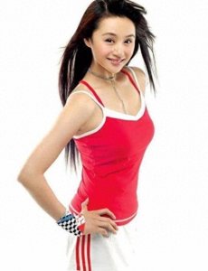 ​国家大剧院副院长王斑是何来历？曹颖当年委屈下嫁，如今怎么样了