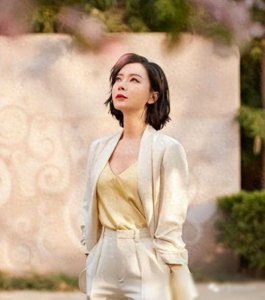 ​陈数甘愿做继母15年，继子已养大，老公却背叛，一生无儿女，