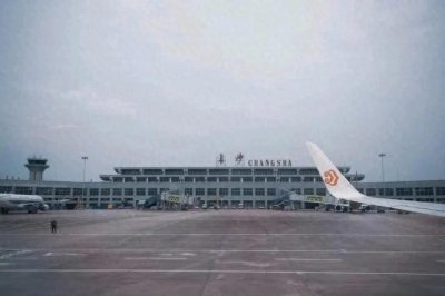 ​长沙旅游攻略：穿越时空，感受千年古城与现代都市的交融！