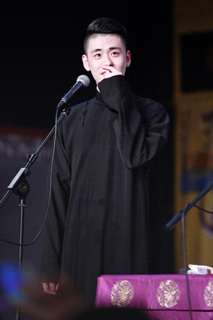 内地相声演员张云雷