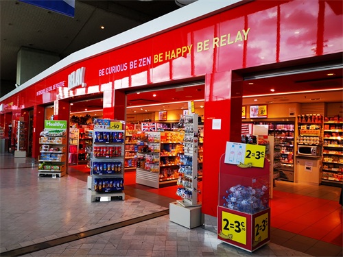 法国夏尔·戴高乐国际机场的印记