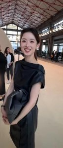 ​张泽天亮相米兰时装周