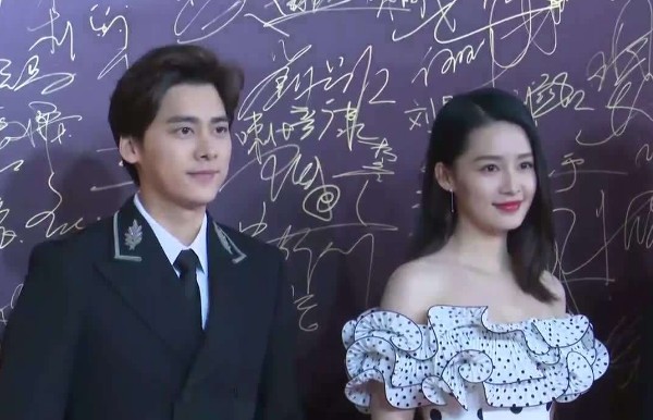 李沁李易峰为什么分手还会合作吗？李沁李易峰细节暴露真实情感