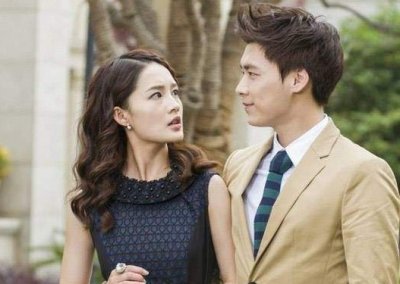 ​李沁李易峰为什么分手还会合作吗？李沁李易峰细节暴露真实情感