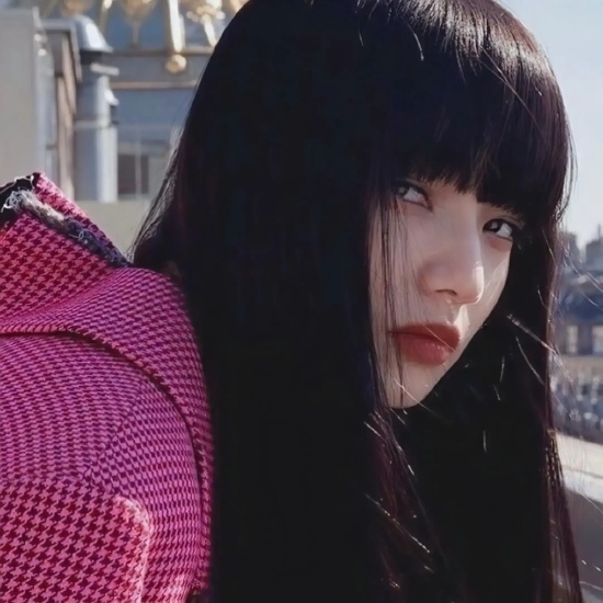 霓虹国的“男神收割机”：小松菜奈清纯女高中生图片合集