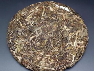 ​关于普洱茶生茶和熟茶的区别(普洱生茶是陈年好还是当年好)